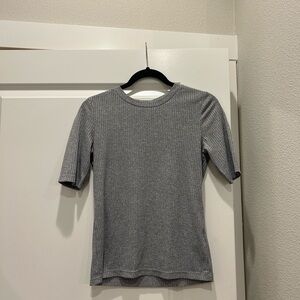 H&M Heather Gray Ribbed Short Sleeve Tee